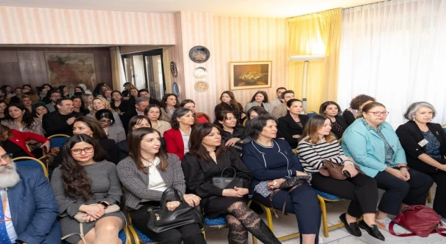 8 Mart Dünya Kadınlar Günü vesilesiyle Türkiye Cumhuriyeti Münih Başkonsolosluk Konutunda Bir Etkinlik Düzenlendi